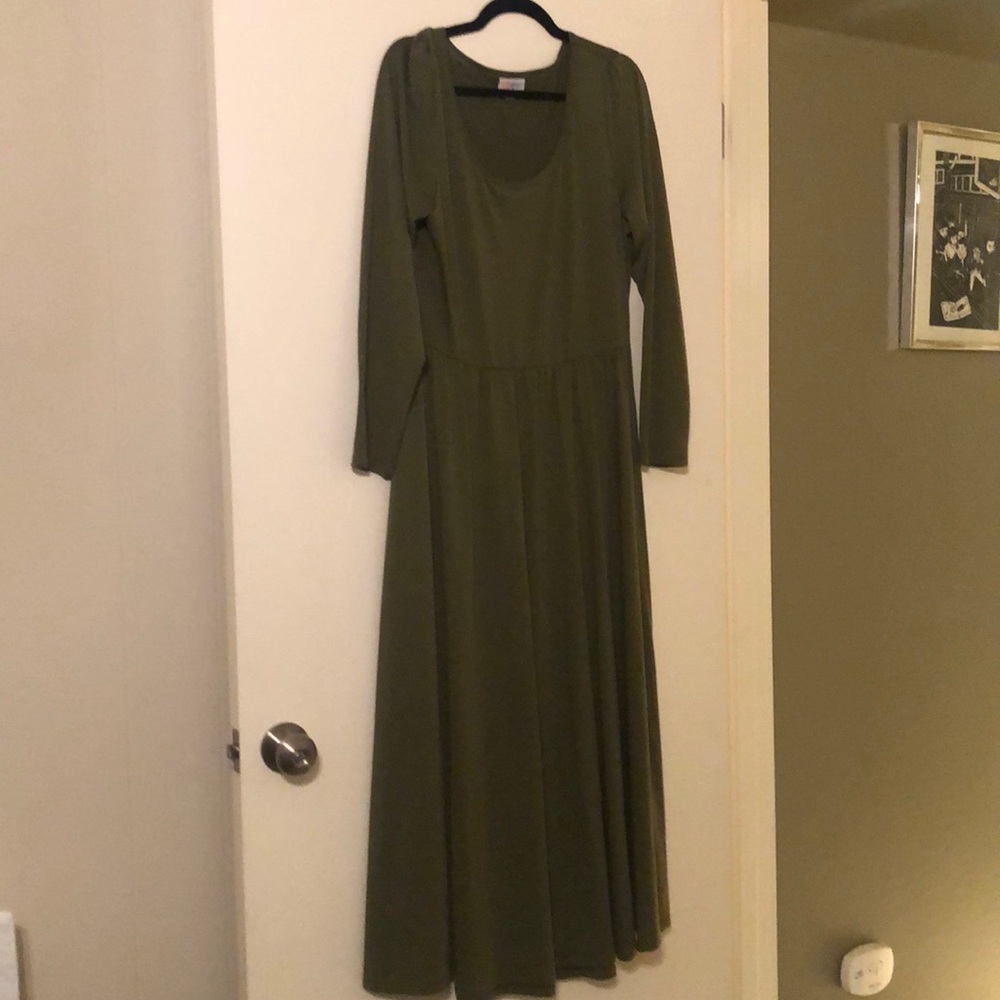 NWOT Olive green Lularoe long-sleeved maxi dress.
